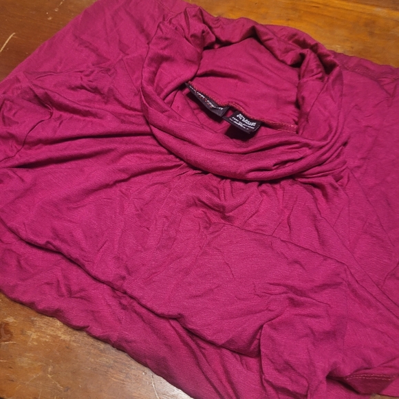 Magenta Short Sleeve Top - Picture 4 of 4